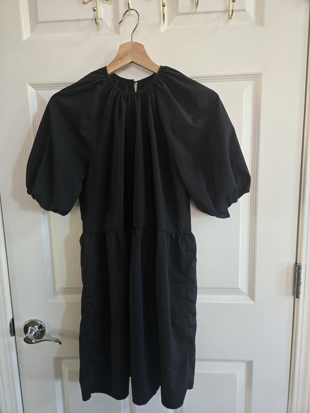 Black Puff-Sleeve Women's Dress